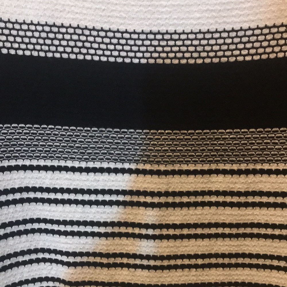 LuLaRoe Irma Size Large - Picture 3 of 3